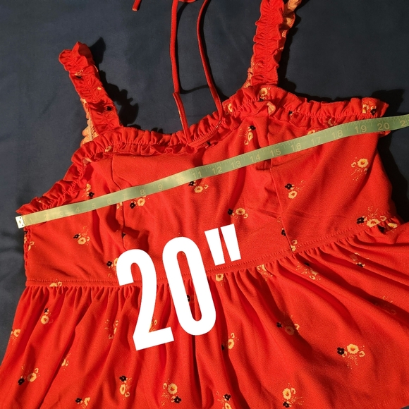 Lily White Red Floral Print Smock Top - Picture 8 of 11